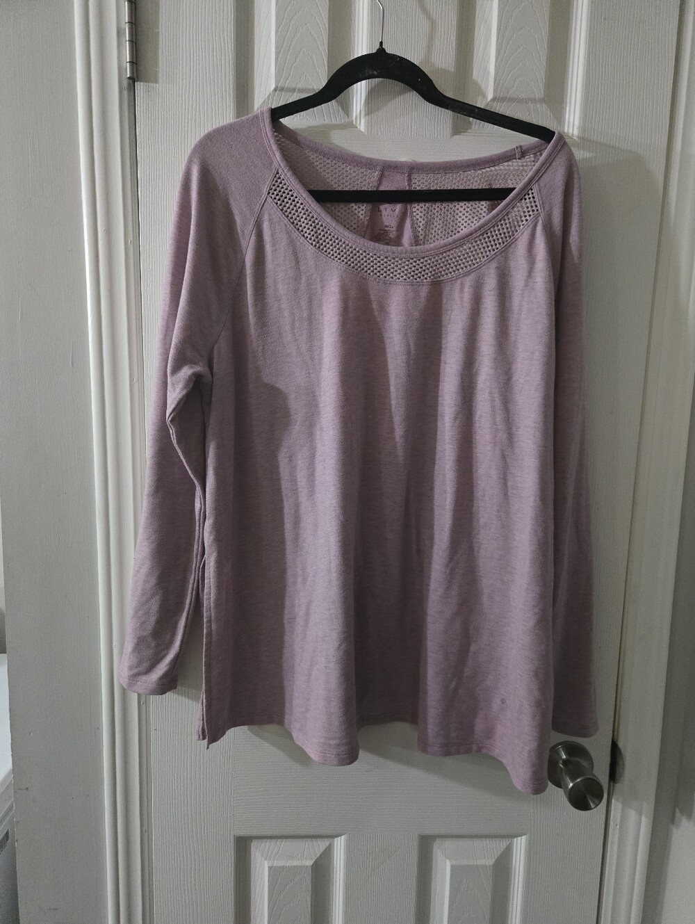 18/20 Lane Bryant athletic top